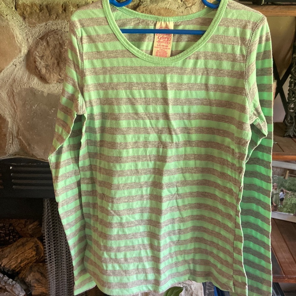 Long sleeve Faded Glory girls Large 10/12